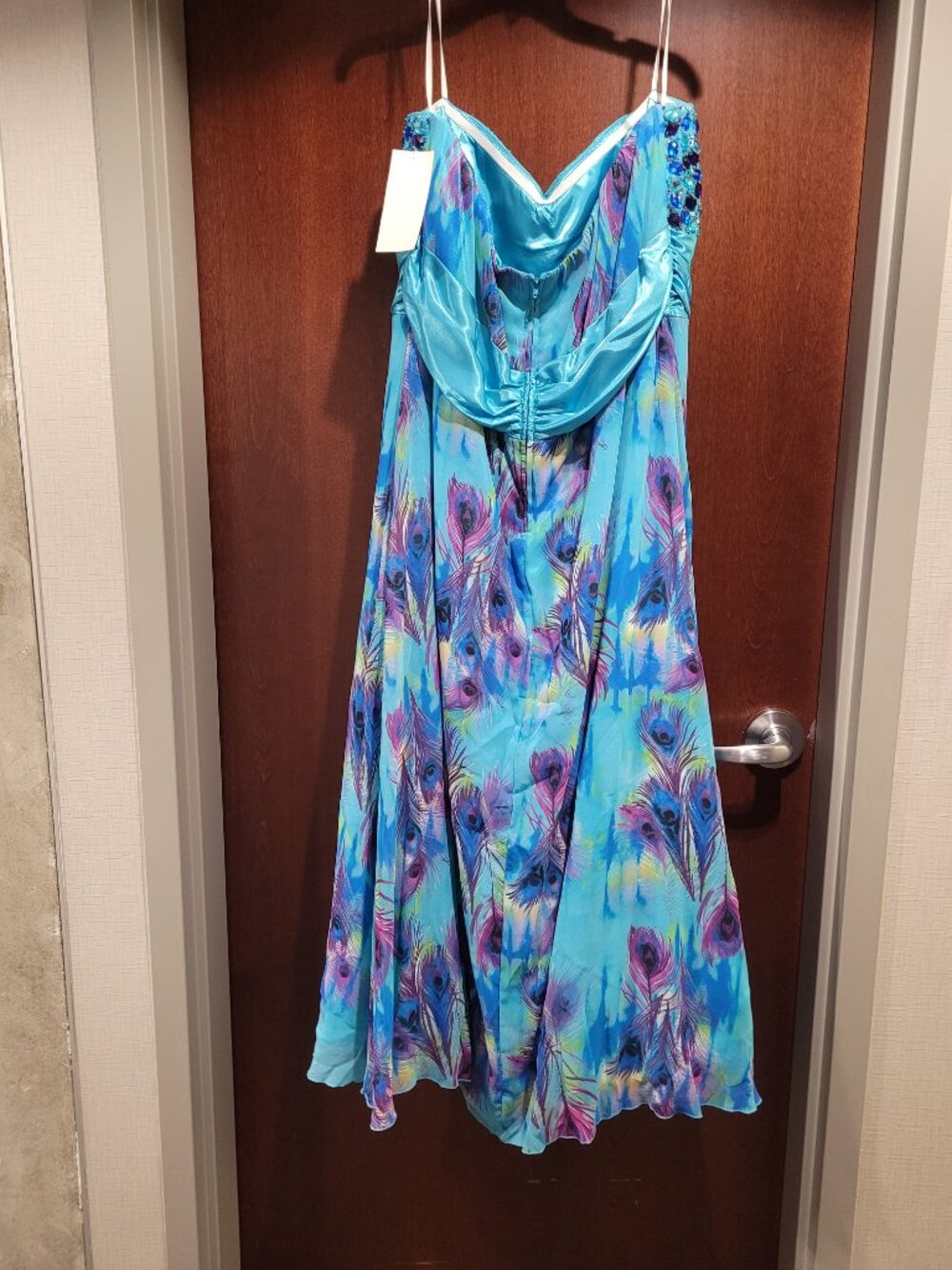 Josh & Jazz 4108356 Size 22W Peacock Multicolor Prom Dress - Picture 3 of 4